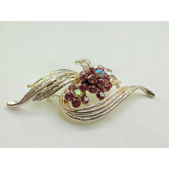 Vintage 1960s Juliana D&E Amethyst & AB Rhinestone Floral Spray Brooch - Picture 3 of 9